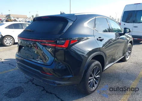2024 Lexus Nx 350H Premium z USA, uszkodzony, nr VIN 2T2GKCEZ0RC030597